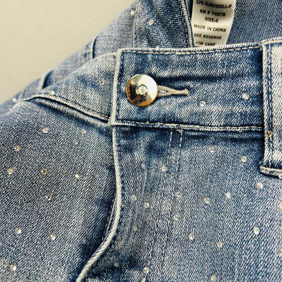 Y2K Cache Jeans All Over Rhinestone Studded Bling Vintage Denim Cropped Capri 6 - Picture 8 of 9